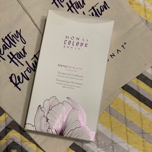 Monat - Perfectly Platinum